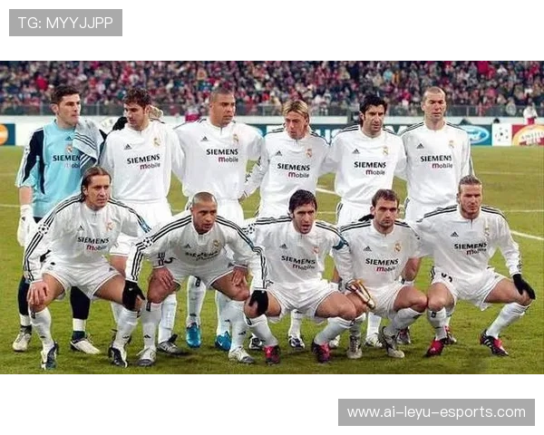 2025年最具时尚感的足球球星榜单 他们不仅在赛场上耀眼更是街头潮流风向标