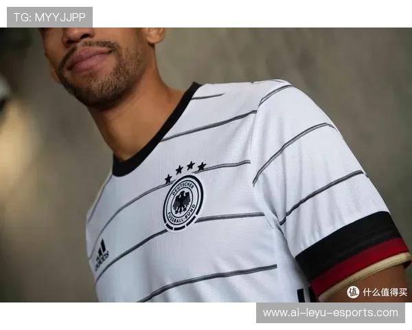 足球球星床单被套四件套套装 潮流个性设计带来舒适体验与运动风尚 足球球星床单被套四件套套装 潮流个性设计带来舒适体验与运动风尚